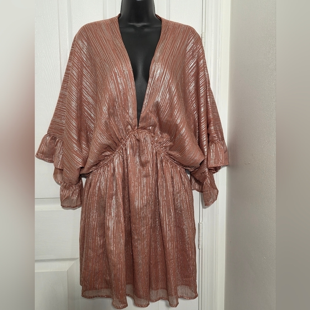 Storia V-Neck Metallic Dress Ruffle Sleeve Dusty Pink Silver Metallic Size Mediu - Picture 3 of 5